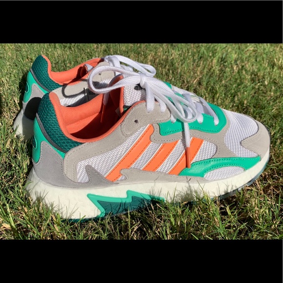 Adidas Tresc Run Shoes - Picture 2 of 4